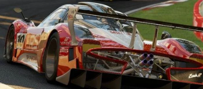 Slighty Mad Studios показала трейлер мультиплеера Project CARS