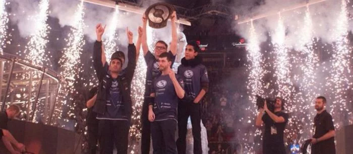 16-летний пакистанец обеспечил себе миллион долларов, победив в The International