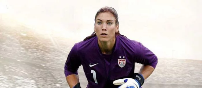 Вышел трейлер FIFA 16, посвящённый режиму карьеры