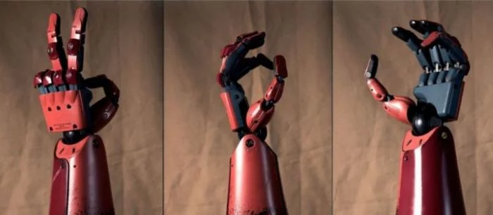 Konami поможет сделать настоящий протез для геймера с ампутированной рукой