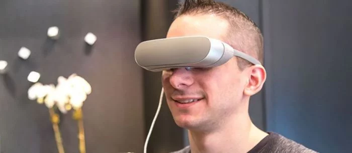 LG анонсировала свое устройство виртуальной реальности