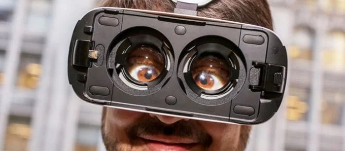 Microsoft задумалась о выпуске Minecraft для Gear VR