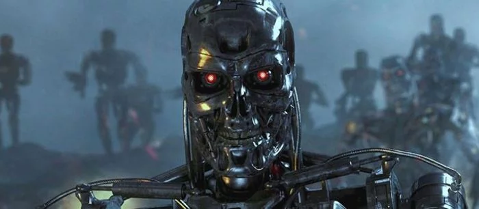 Microsoft запустила Twitter-бота. Всего за день он признался в ненависти к феминизму и поддержал кандидатуру Дональда Трампа