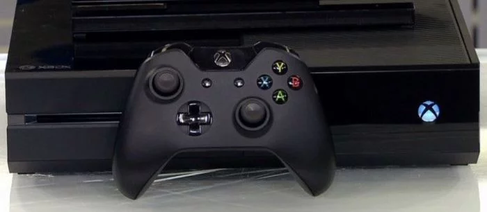 Слух: EA откажется от дисковых изданий для Xbox One в России