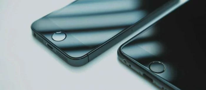 Бизнесмен потребовал у Apple 10 миллиардов за кражу идеи iPhone