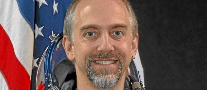 Создатель Ultima и Fable решил продать свою кровь на eBay