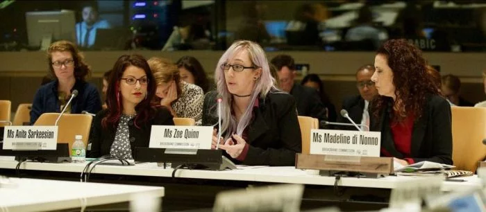 Зои Куинн наняла автора эротических рассказов для своего нового проекта