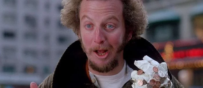 Новыми неуловимыми целями в Hitman стали злодеи из фильма «Один дома»