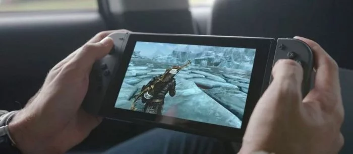Nintendo Switch оценили вдвое дешевле PS4 Pro