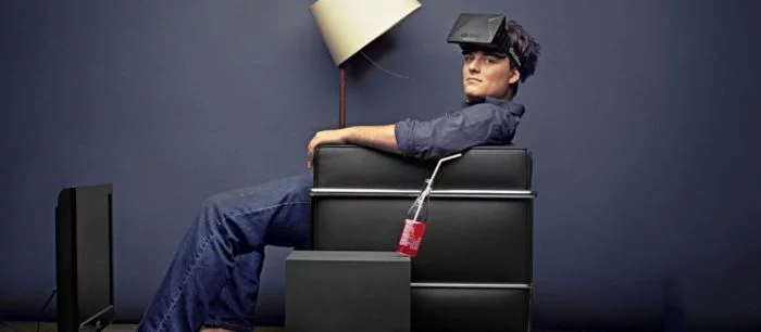 Автор Oculus VR Палмер Лаки покинул свою компанию Oculus Rift и Facebook
