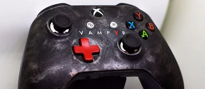 Для Xbox One выпустят вампирский геймпад