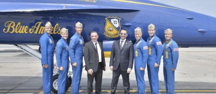 Фанат авиации вместе с военно-морским флотом США создал авиасимулятор Blue Angels Flight Simulator