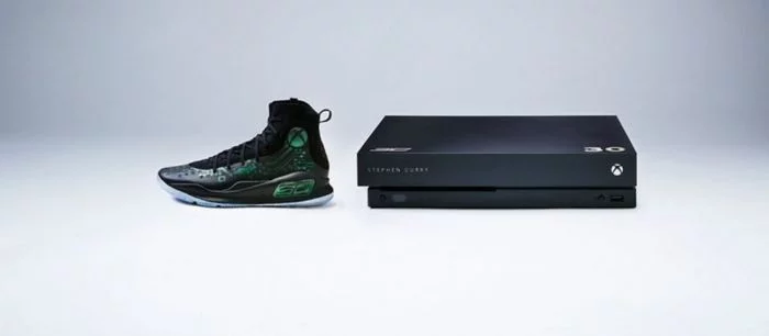 Microsoft выпустит эксклюзивный бандл Xbox One X с кроссовками Стефа Карри
