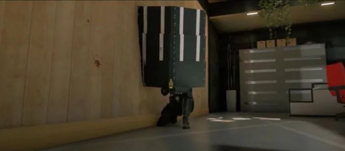 Баг в Rainbow Six Siege позволяет носить щит на голове. Ubisoft решает проблему