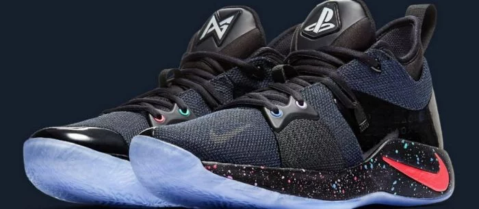 Sony и Nike анонсировали кроссовки в стиле PlayStation