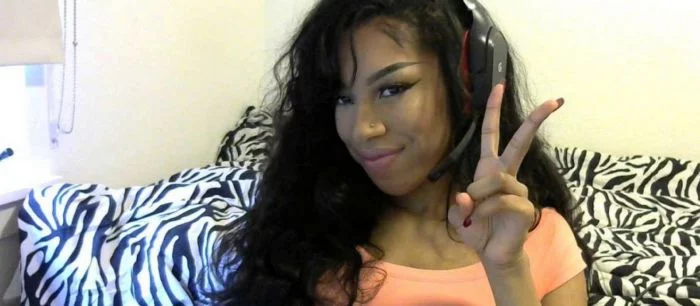 Стримершу начали ненавидеть после ее признания в убийстве собаки