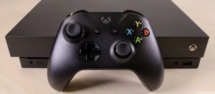 Весеннее обновление Xbox One добавит удаленное управление игрой стримеров