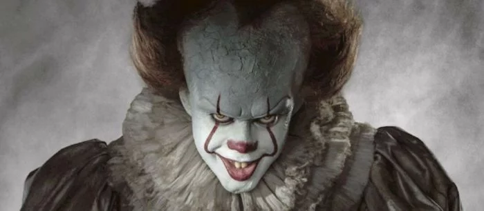 В Dead by Daylight добавили магазин и новую главу с клоуном-маньяком