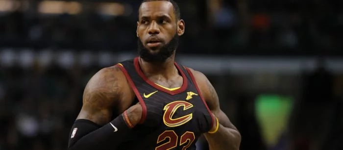 Анонсирована NBA 2K19, лицом игры стал Леброн Джеймс. Объявлена дата выхода