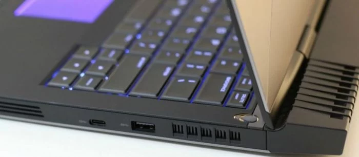 Microsoft исправила проблему черного экрана на ноутбуках Alienware