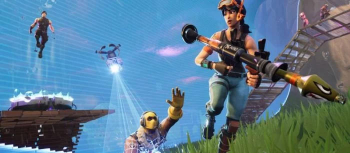 Мир в Fortnite трещит по швам
