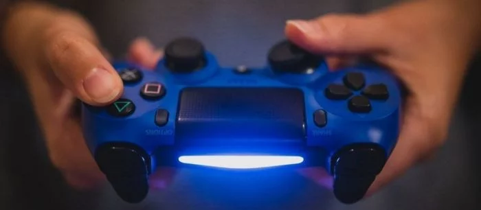 Разработчик игр рассказал, что ждет от новой Xbox и PlayStation 5