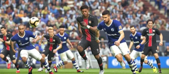 Российские геймеры не могут подключиться к серверам PES 2019 и уже возвращают деньги за игру