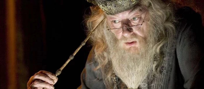В новом фильме по «Гарри Поттеру» Дамблдор будет геем