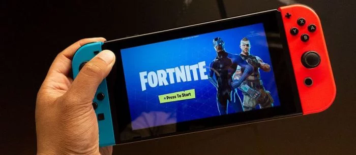 Fortnite установила почти половина владельцев Switch