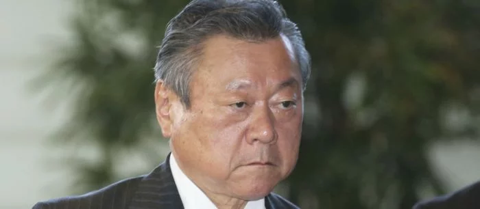 Министр кибербезопасности Японии ни разу не пользовался компьютером. Оппозиция в шоке