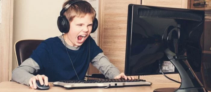 Геймеры, скачавшие бесплатно Axiom Verge в Epic Store, столкнулись с ошибкой. Оказалось, что виноват steam