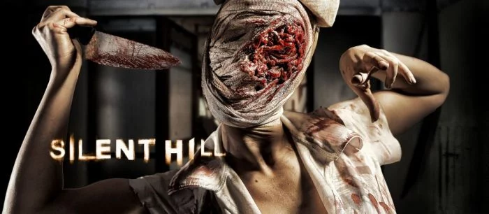 Возбуждающий и ужасающий косплей в честь 20-ти летия Silent Hill
