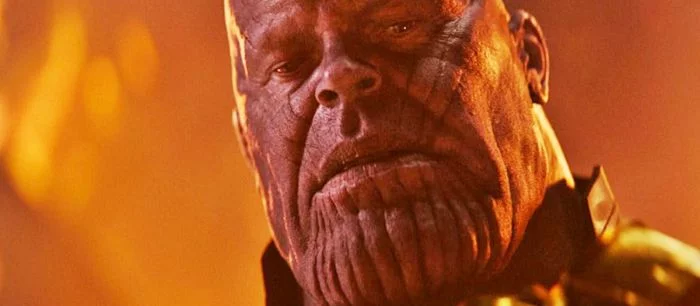 Фанаты «Мстителей» думают, что Человек-муравей сможет победить Таноса, если залезет в его задницу и увеличится в размерах