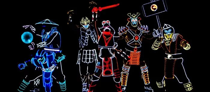 Неоновые Рейден, Саб-Зиро и Шао Кан устроили зрелищное световое шоу в новом видео Mortal Kombat 11