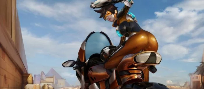 Трейсер преследует врага на мотоцикле в новом видео ивента Storm Rising для Overwatch