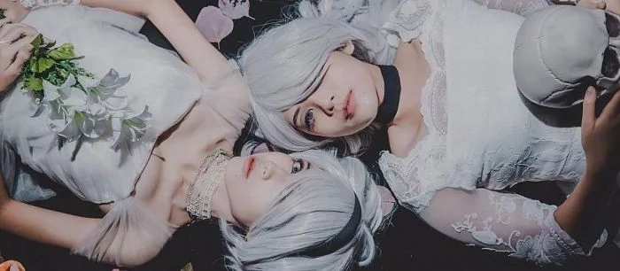 Возбуждающий воскресный косплей на героинь Witcher 3, Nier, LOL, Persona 5 и других игр. «Идеальная пара» ❤