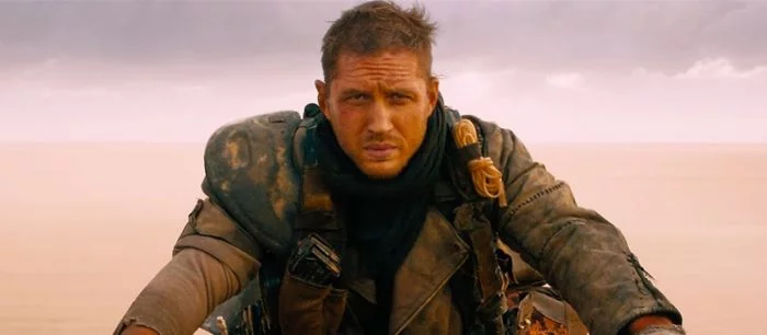 Художник показал, как бы выглядел Том Харди, если бы был персонажем Cyberpunk 2077