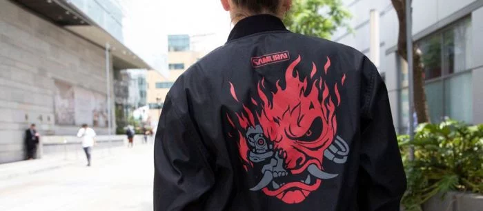 На eBay продают куртки Cyberpunk 2077 за $400, которые выдавали бесплатно на E3 2019. CD Projekt RED просит не покупать их