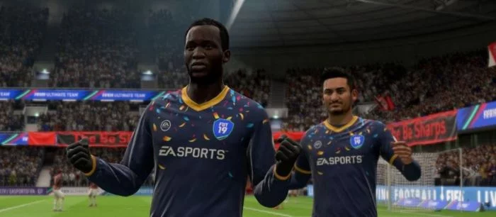 На московский турнир по FIFA 19 c бюджетом в 37 миллионов рублей пришло «всего 10 зрителей»