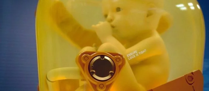 В Бразилии разошлась фейковая новость об ученом Хидео Кодзиме, который создает искусственных детей