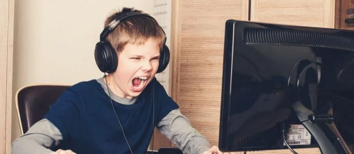 Исследование: в Dota 2 игроков чаще оскорбляют и унижают, чем в CS:GO, Overwatch, PUBG и LoL