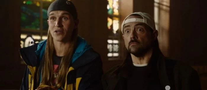 Вышел трейлер комедии «Джей и Молчаливый Боб: Перезагрузка» без цензуры и с пошлыми шутками