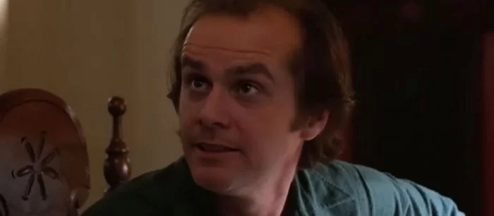 Ютубер заменил главного героя «Сияния» на Джима Керри с помощью нейросети — видео