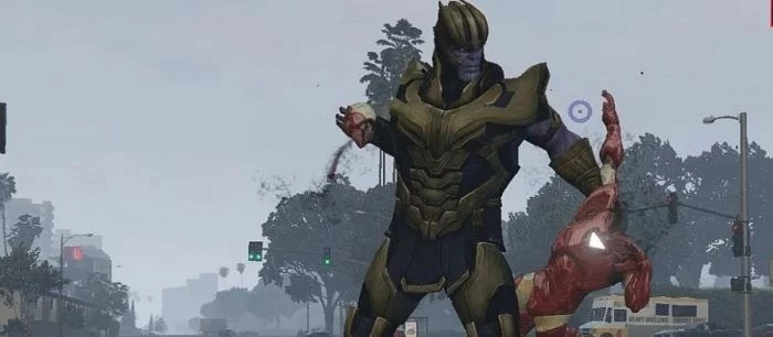 В GTA 5 добавили Таноса со всеми его способностями и мечом