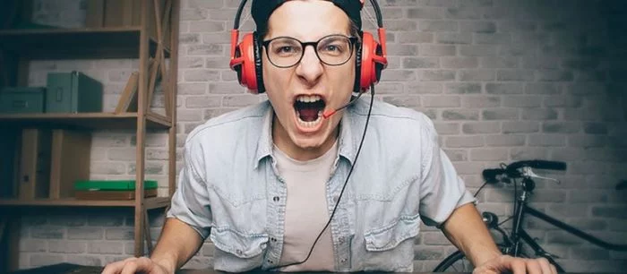 Исследование: игры делают людей агрессивными, но не из-за жестокости