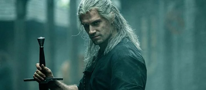 Новые кадры «Ведьмака» от Netflix показали Геральта в поединке и потрепанную Йеннифер