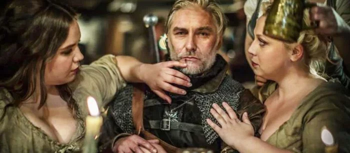 Фильм по «Ведьмаку» от фанатов получил первый отзыв. В нем упоминается связь с играми