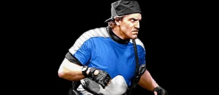 Эд Бун показал изображение со Страйкером. Геймеры надеются, что его добавят в MK11