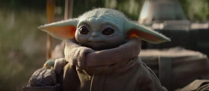 Моддер добавил в Minecraft Малыша Йоду — он очень милый и помогает игроку с помощью Силы