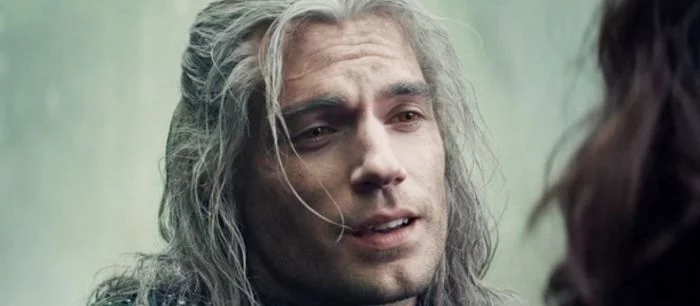 Опубликовано очень много фоток костюмов персонажей сериала «Ведьмак» от Netflix